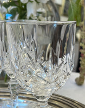 Încarcă imaginea în vizualizatorul Galerie, Set vintage de 6 pahare din cristal, cca. anii ‘70