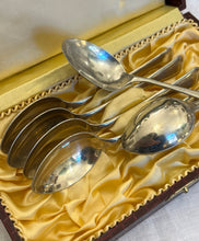 Încarcă imaginea în vizualizatorul Galerie, Set de lingurițe, Sheffield, cca. anii ‘60