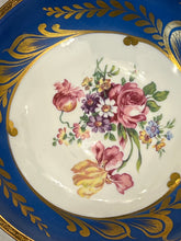 Încarcă imaginea în vizualizatorul Galerie, Recipient din porțelan Limoges, Franța, cca. anii ‘50