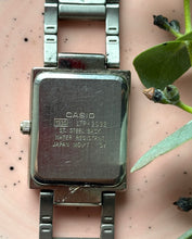 Încarcă imaginea în vizualizatorul Galerie, Ceas Casio
