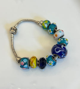 Brățară Pandora cu talismane din sticlă de Murano