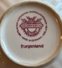 Încarcă imaginea în vizualizatorul Galerie, Set bol și farfurioară, Villeroy&amp;Boch, anii ‘60
