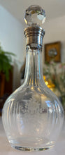 Încarcă imaginea în vizualizatorul Galerie, Decantor mini din cristal masiv si Argint - anii ‘1920
