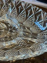 Încarcă imaginea în vizualizatorul Galerie, Platou gustări din cristal și argint
