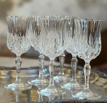 Încarcă imaginea în vizualizatorul Galerie, Set 6 pahare din cristal pentru vin
