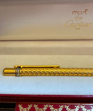 Încarcă imaginea în vizualizatorul Galerie, Stilou Cartier placat cu aur 18 K

