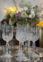 Încarcă imaginea în vizualizatorul Galerie, Set 6 pahare din cristal pentru vin
