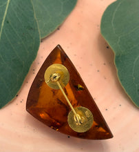 Încarcă imaginea în vizualizatorul Galerie, Brosa maxi chihlimbar - anii ‘50
