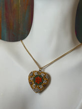 Încarcă imaginea în vizualizatorul Galerie, Colier vintage - micromosaic

