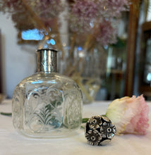 Încarcă imaginea în vizualizatorul Galerie, Sticluta vintage parfum - Argint 800 - anii ‘20 - Art Deco
