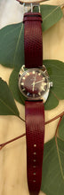 Încarcă imaginea în vizualizatorul Galerie, Ceas Invicta Burgundy Dial 17 Jewels
