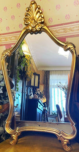 Oglinda vintage de perete